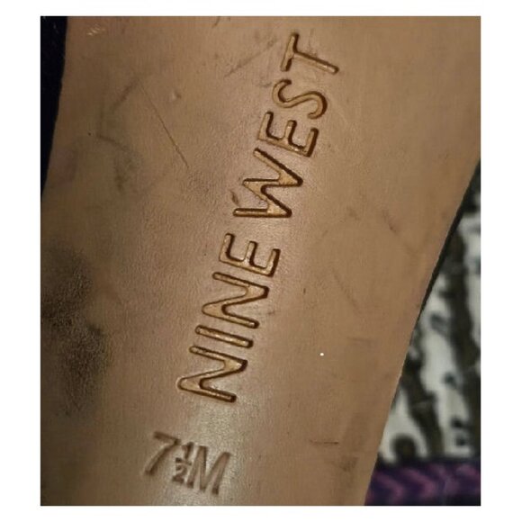 Beautiful Nine West Bootie Heels - Picture 15 of 16